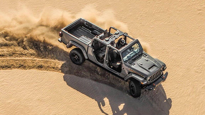 2021 jeep gladiator off-roading on sand