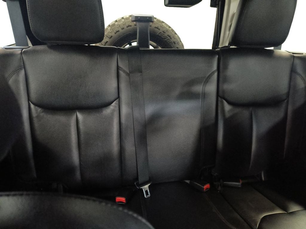2015 Jeep Wrangler Unlimited Altitude