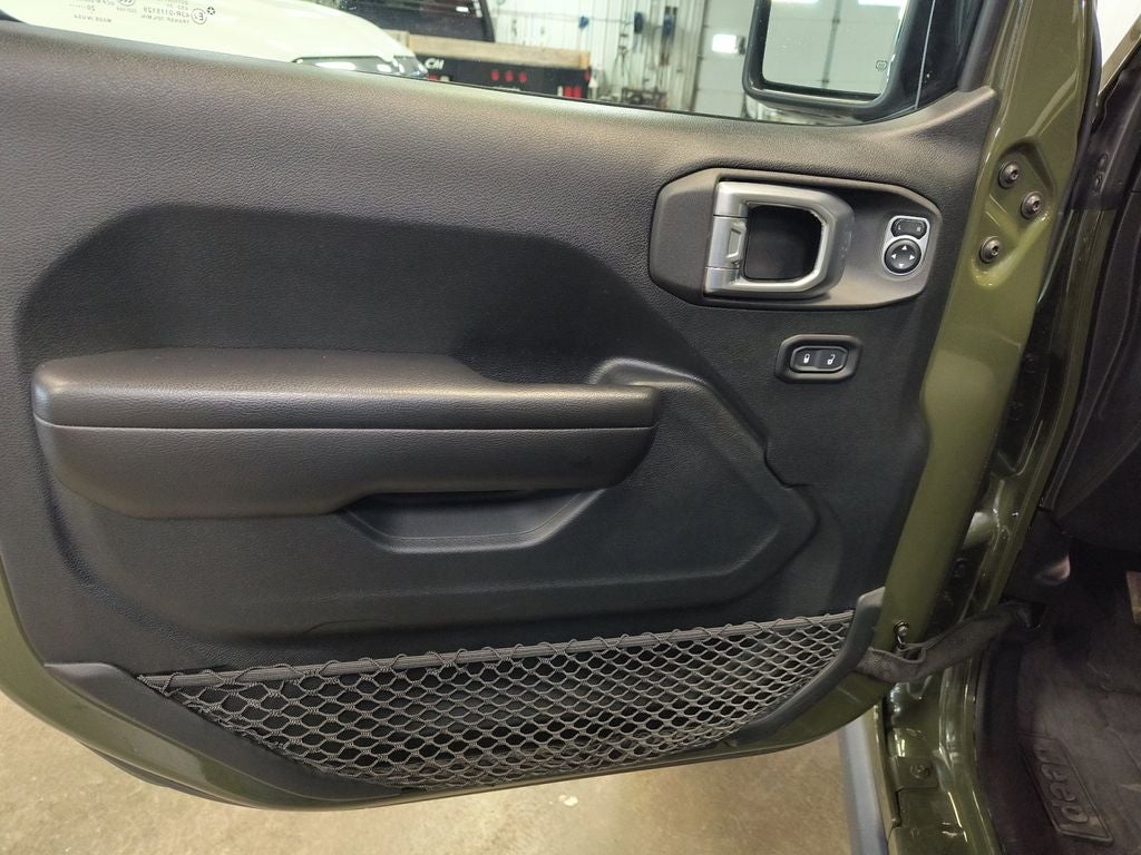 2020 Jeep Wrangler Unlimited Willys 4x4