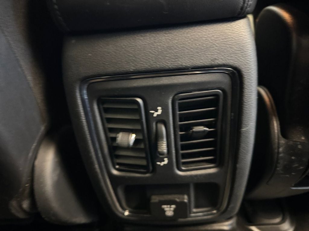 2021 Jeep Grand Cherokee Laredo X 4x4