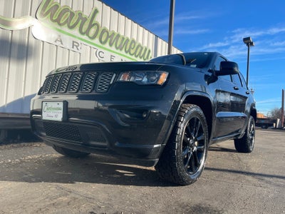 2021 Jeep Grand Cherokee Laredo X 4x4