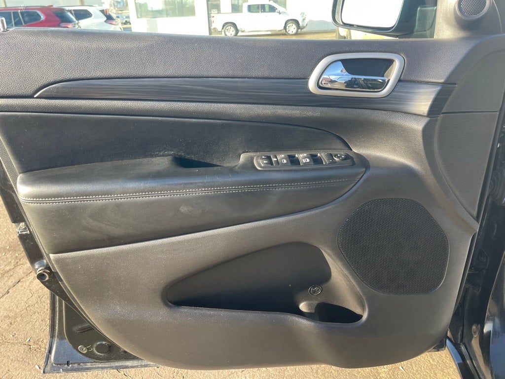 2021 Jeep Grand Cherokee Laredo X 4x4