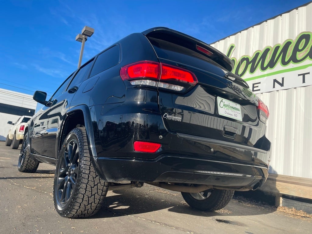 2021 Jeep Grand Cherokee Laredo X 4x4