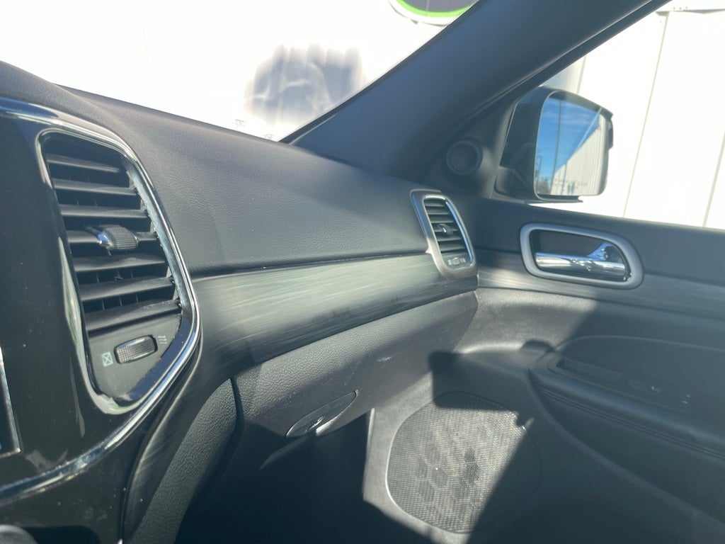 2021 Jeep Grand Cherokee Laredo X 4x4