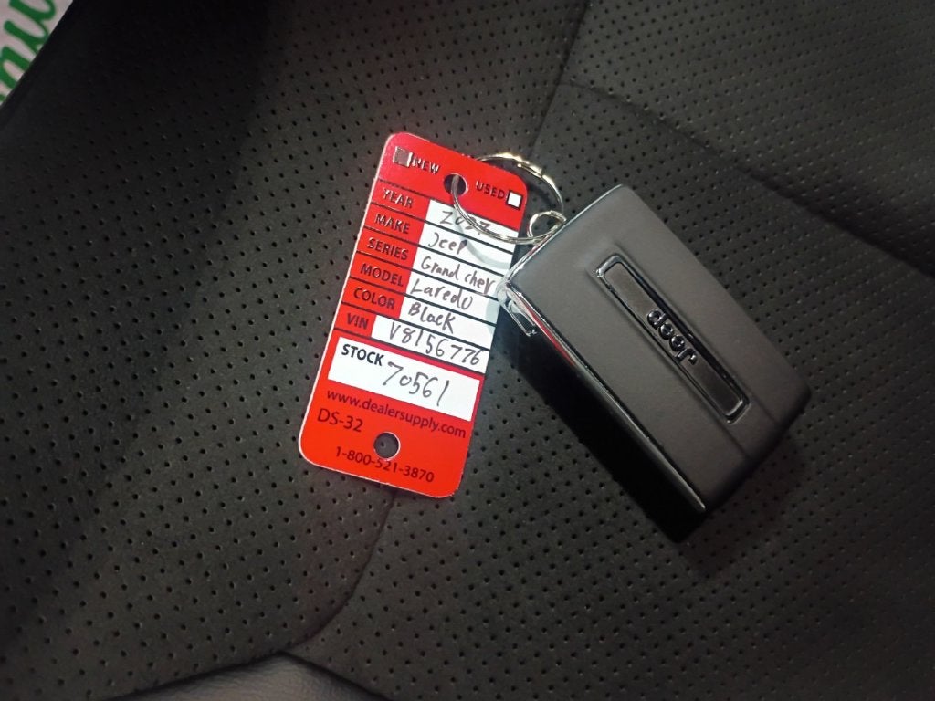 2027 Jeep Grand Cherokee GRAND CHEROKEE LAREDO ALTITUDE 4X4