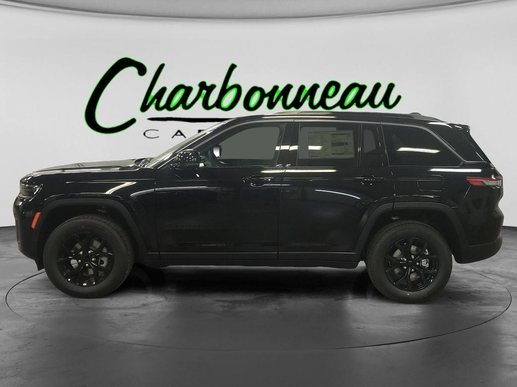2026 Jeep Grand Cherokee GRAND CHEROKEE LAREDO ALTITUDE 4X4