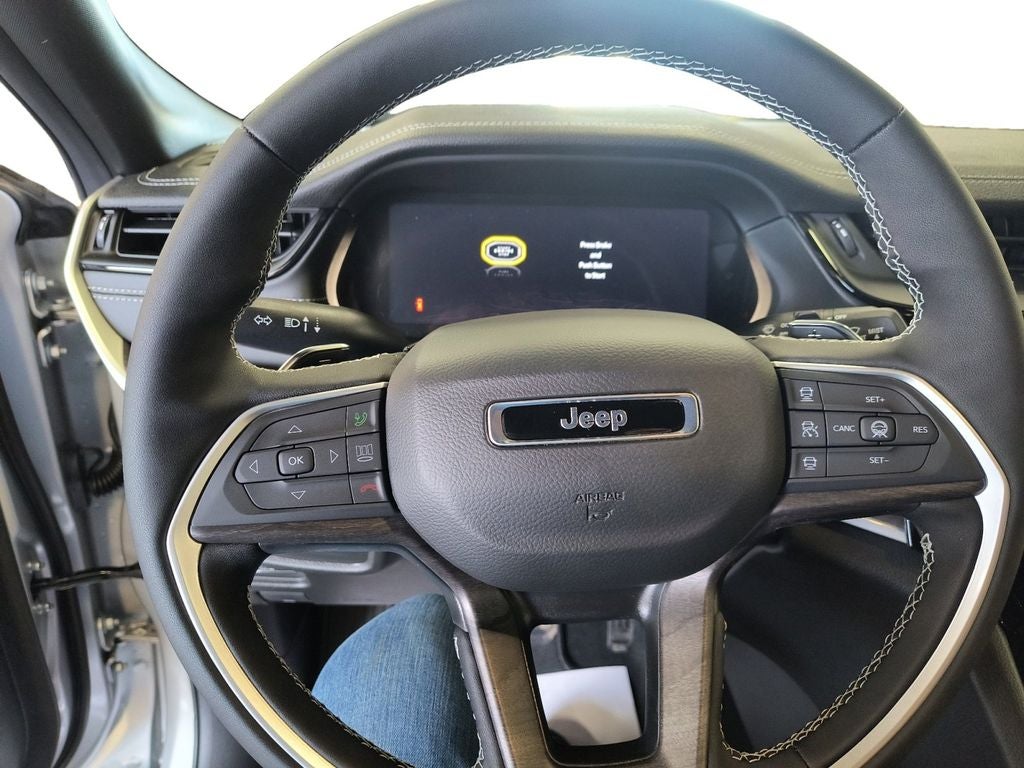 2026 Jeep Grand Cherokee GRAND CHEROKEE LAREDO ALTITUDE 4X4