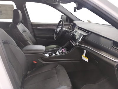 2027 Jeep Grand Cherokee GRAND CHEROKEE LAREDO ALTITUDE 4X4