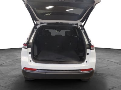 2027 Jeep Grand Cherokee GRAND CHEROKEE LAREDO ALTITUDE 4X4