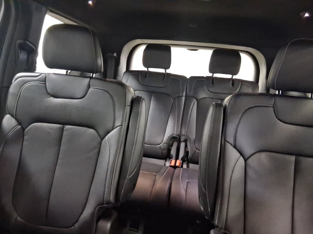 2027 Jeep Grand Cherokee GRAND CHEROKEE L LIMITED RESERVE 4X4