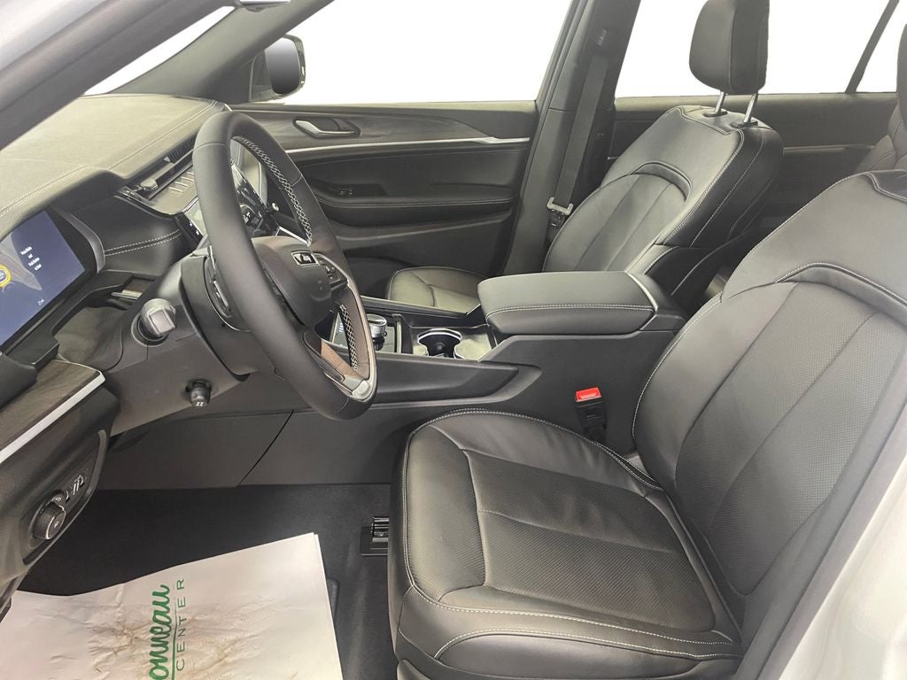 2026 Jeep Grand Cherokee GRAND CHEROKEE L LIMITED RESERVE 4X4