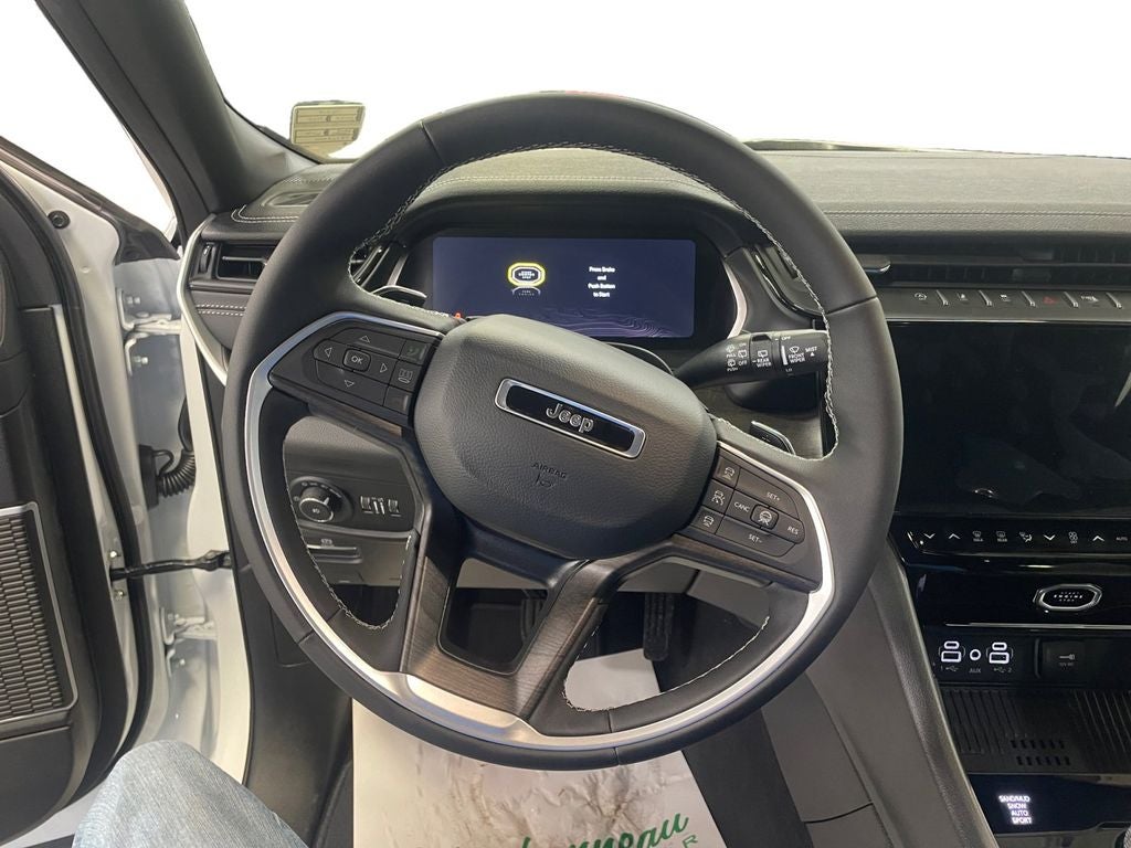 2026 Jeep Grand Cherokee GRAND CHEROKEE L LIMITED RESERVE 4X4