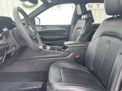 2023 Jeep Grand Cherokee L Overland 4x4