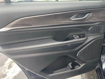 2023 Jeep Grand Cherokee L Overland 4x4