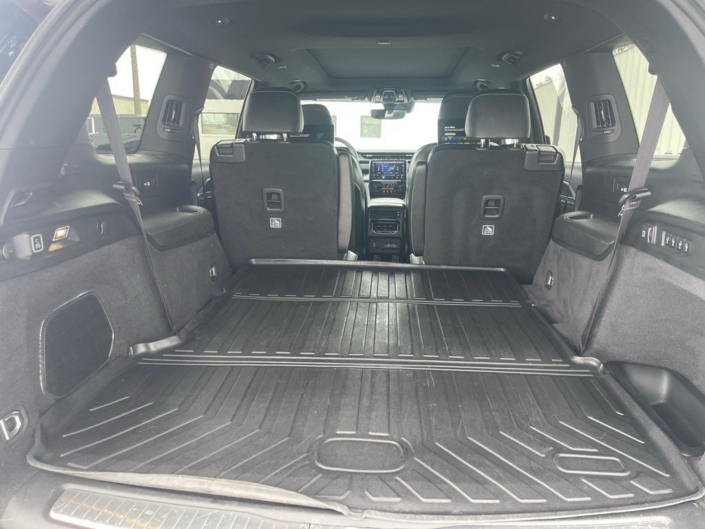 2023 Jeep Grand Cherokee L Overland 4x4