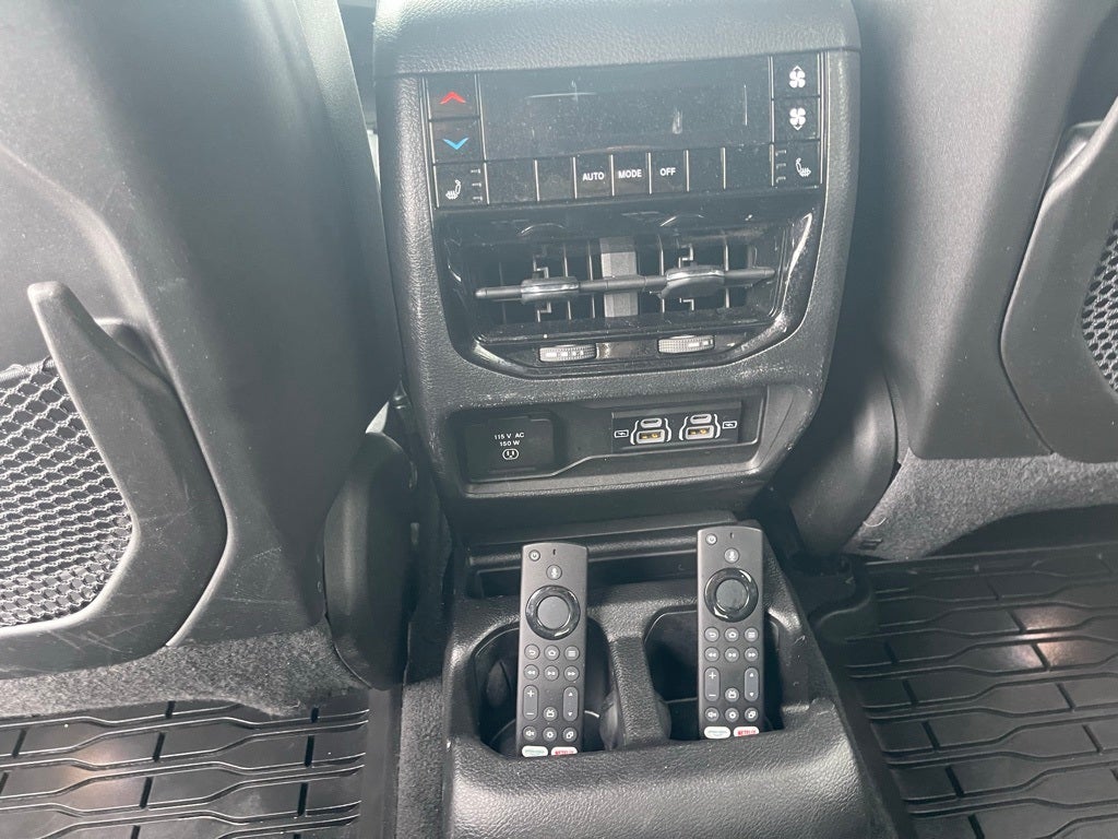 2023 Jeep Grand Cherokee L Overland 4x4