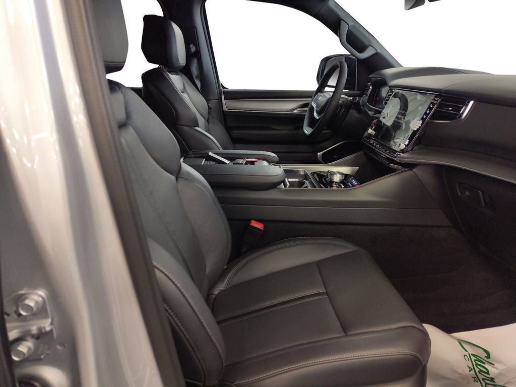 2026 Jeep Grand Wagoneer GRAND WAGONEER L LIMITED RESERVE 4X4