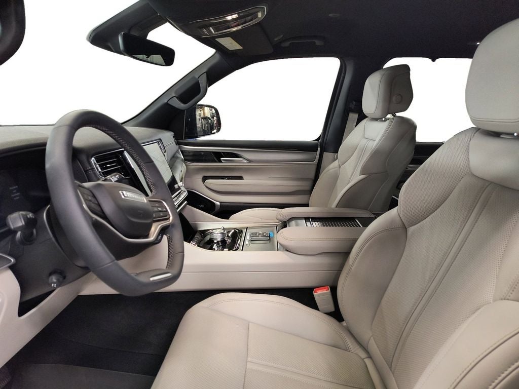 2025 Jeep Wagoneer L Series III 4x4