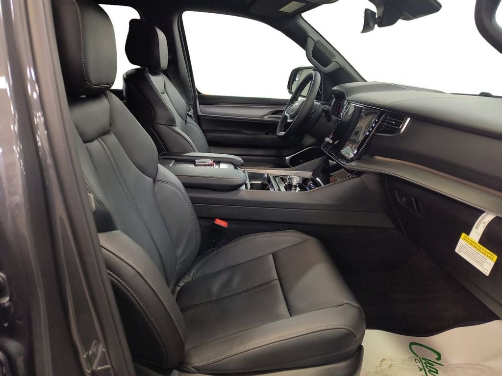 2026 Jeep Grand Wagoneer GRAND WAGONEER LIMITED RESERVE 4X4