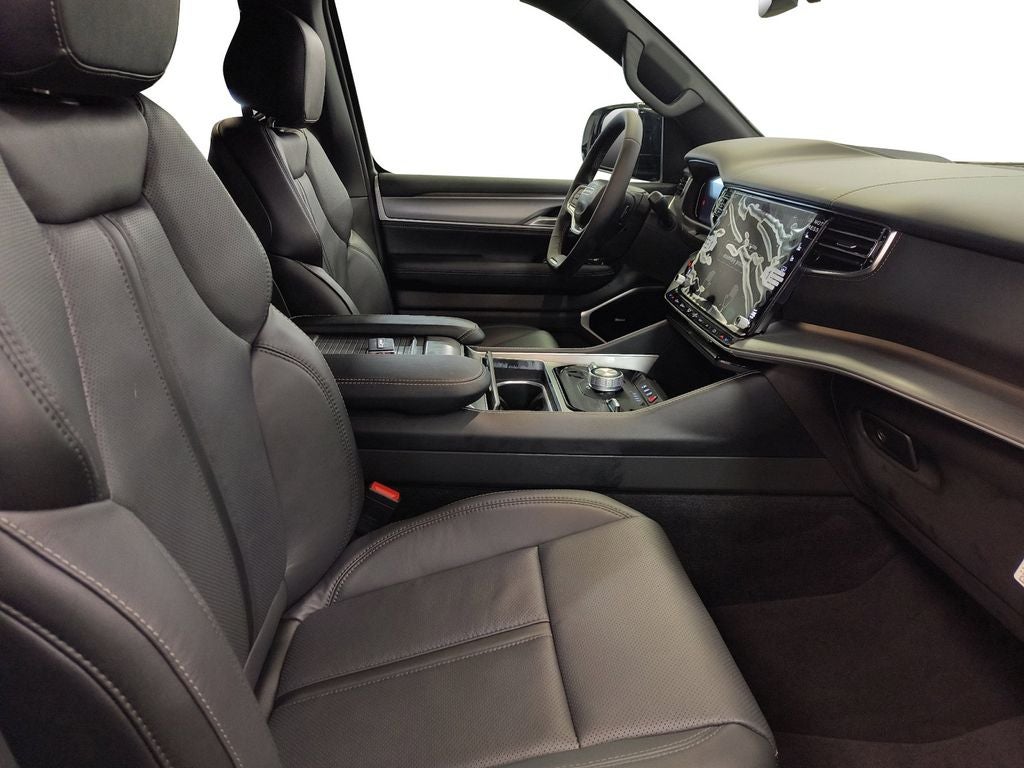 2026 Jeep Grand Wagoneer GRAND WAGONEER LIMITED RESERVE 4X4