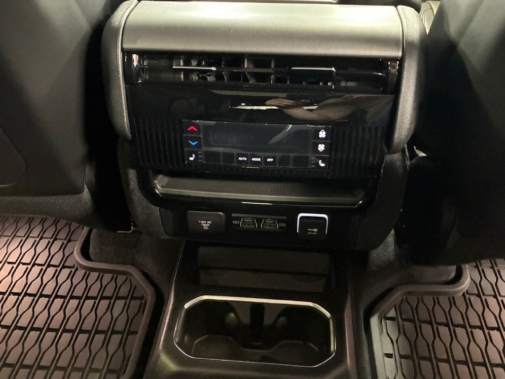 2027 Jeep Grand Wagoneer GRAND WAGONEER LIMITED ALTITUDE 4X4