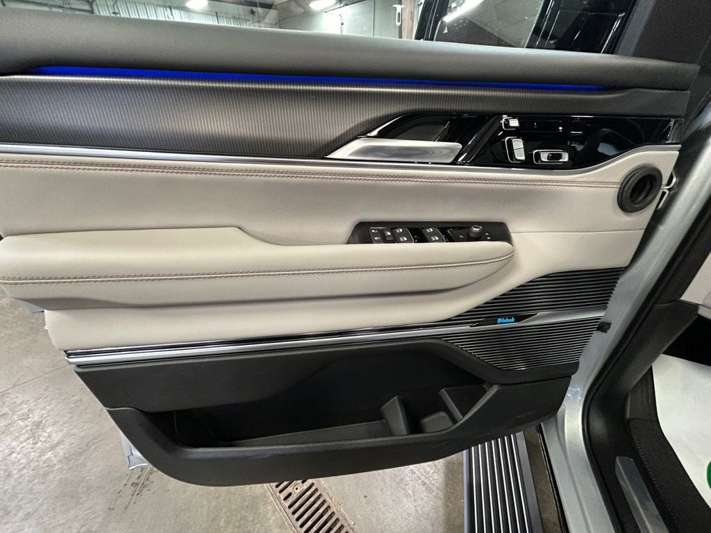 2026 Jeep Grand Wagoneer GRAND WAGONEER SUMMIT OBSIDIAN 4X4