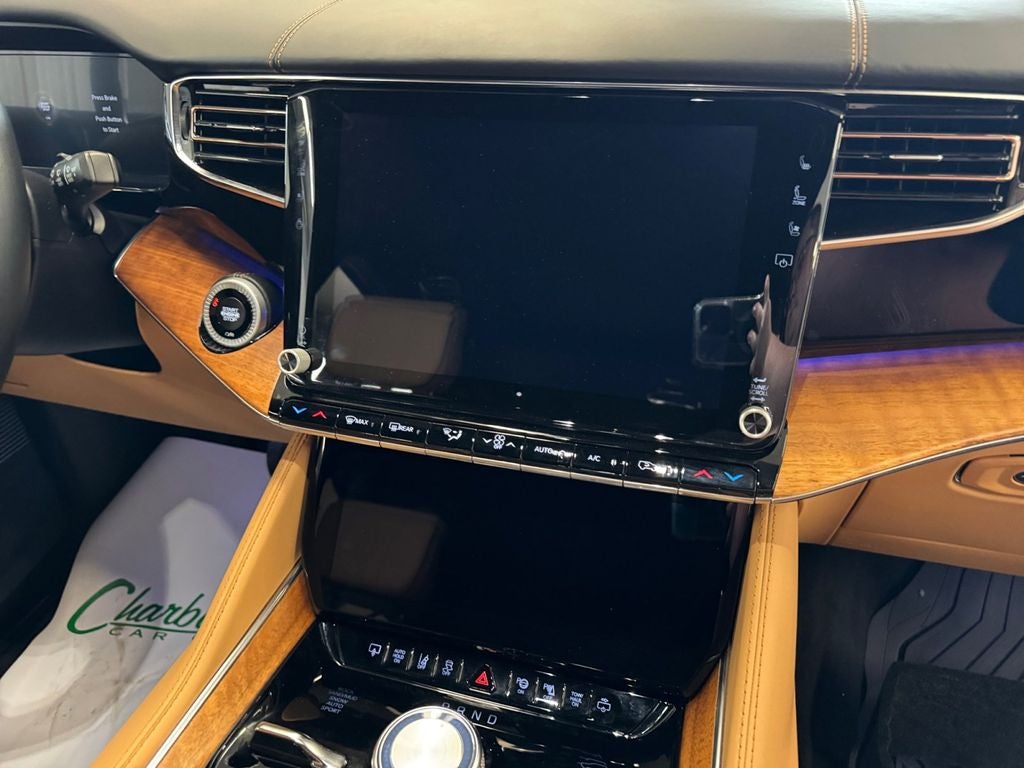 2022 Jeep Grand Wagoneer Series III 4x4