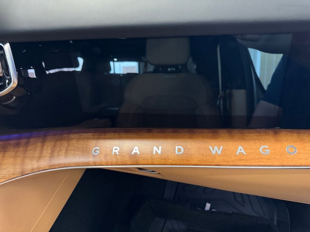 2022 Jeep Grand Wagoneer Series III 4x4