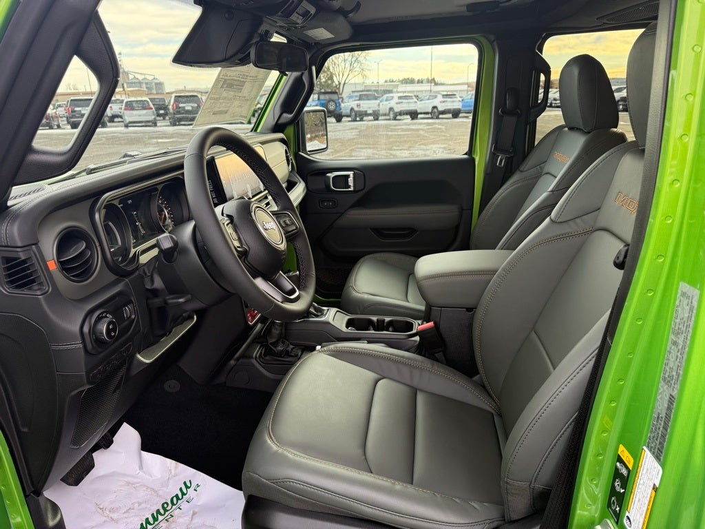 2026 Jeep Gladiator GLADIATOR MOJAVE 4X4