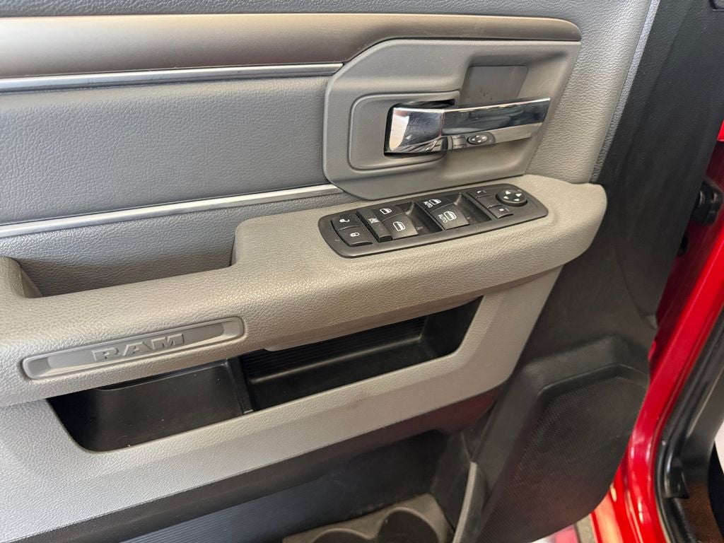 2018 RAM 1500 SLT