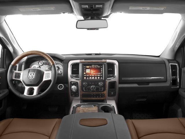2017 RAM 1500 Longhorn Crew Cab 4x4 5'7' Box
