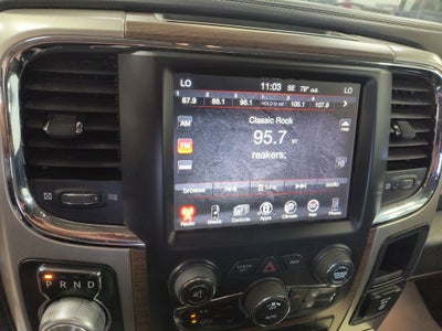 2017 RAM 1500 Laramie Crew Cab 4x4 6'4' Box