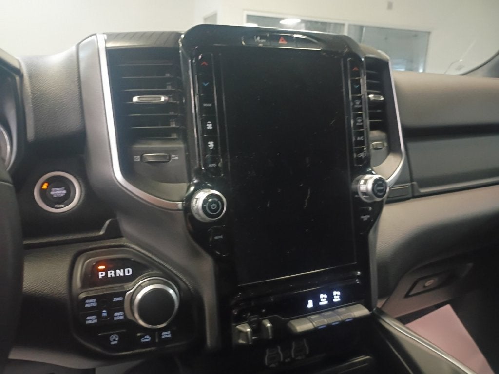 2025 RAM 1500 Lone Star Quad Cab 4x4 6'4' Box