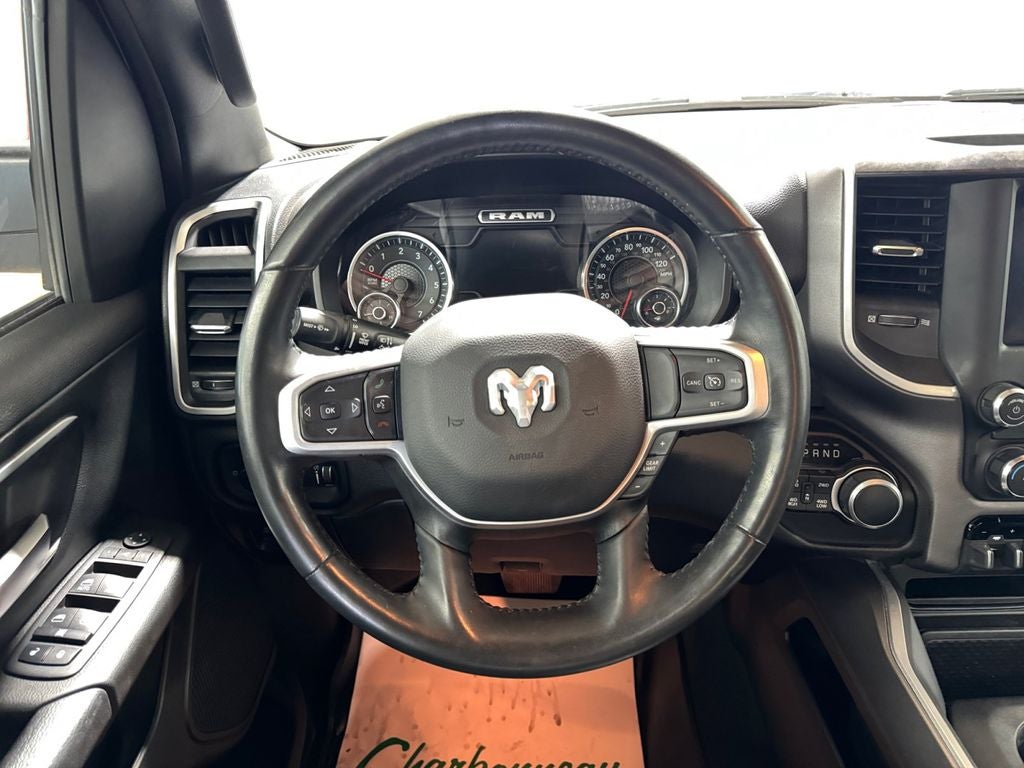 2022 RAM 1500 Big Horn Crew Cab 4x4 5'7' Box