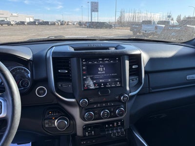 2019 RAM 1500 Big Horn/Lone Star Crew Cab 4x4 5'7' Box