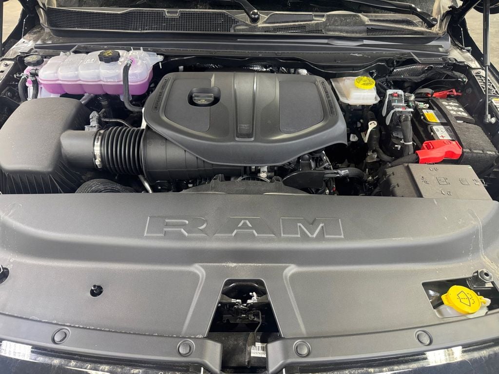 2026 RAM Ram 1500 RAM 1500 EXPRESS CREW CAB 4X4 5'7' BOX