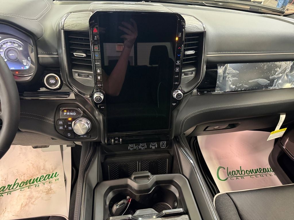 2026 RAM Ram 1500 RAM 1500 LIMITED CREW CAB 4X4 5'7' BOX