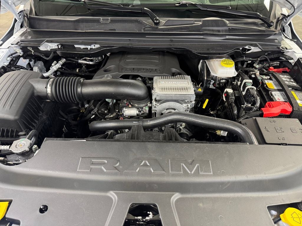 2026 RAM Ram 1500 RAM 1500 LIMITED CREW CAB 4X4 5'7' BOX