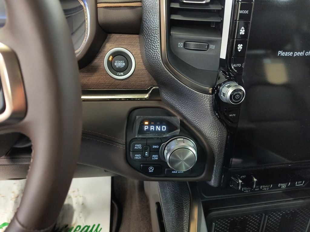 2026 RAM Ram 1500 RAM 1500 LIMITED LONGHORN CREW CAB 4X4 5'7' BOX