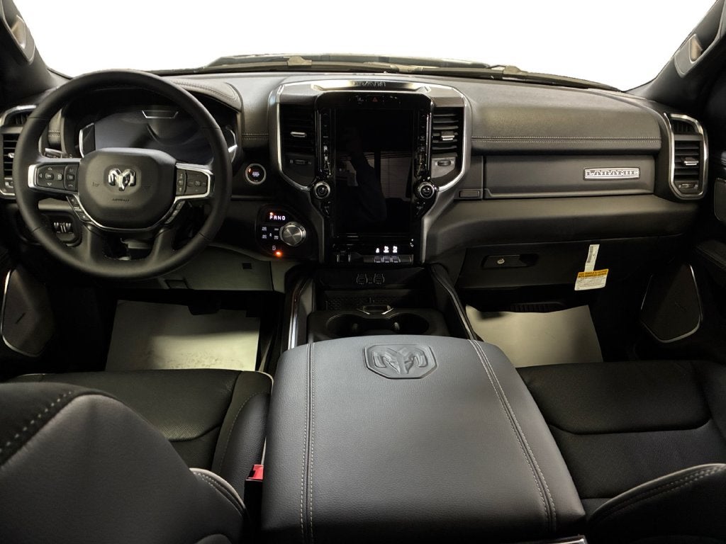 2027 RAM Ram 1500 RAM 1500 LARAMIE CREW CAB 4X4 5'7' BOX