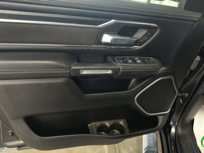 2023 RAM 1500 Laramie Crew Cab 4x4 5'7' Box