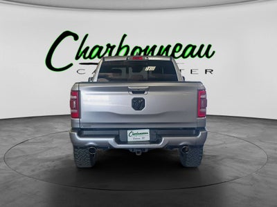 2019 RAM 1500 Laramie Crew Cab 4x4 5'7' Box