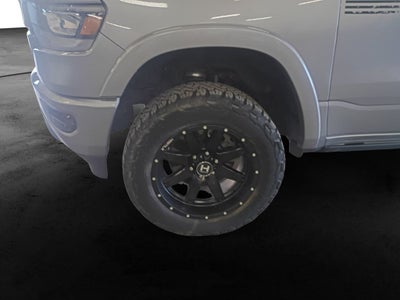 2019 RAM 1500 Laramie Crew Cab 4x4 5'7' Box