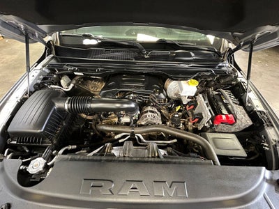 2019 RAM 1500 Laramie Crew Cab 4x4 5'7' Box