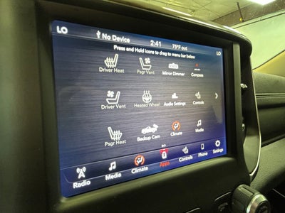 2019 RAM 1500 Laramie Crew Cab 4x4 5'7' Box