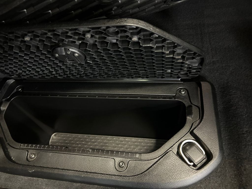 2019 RAM 1500 Laramie Crew Cab 4x4 5'7' Box