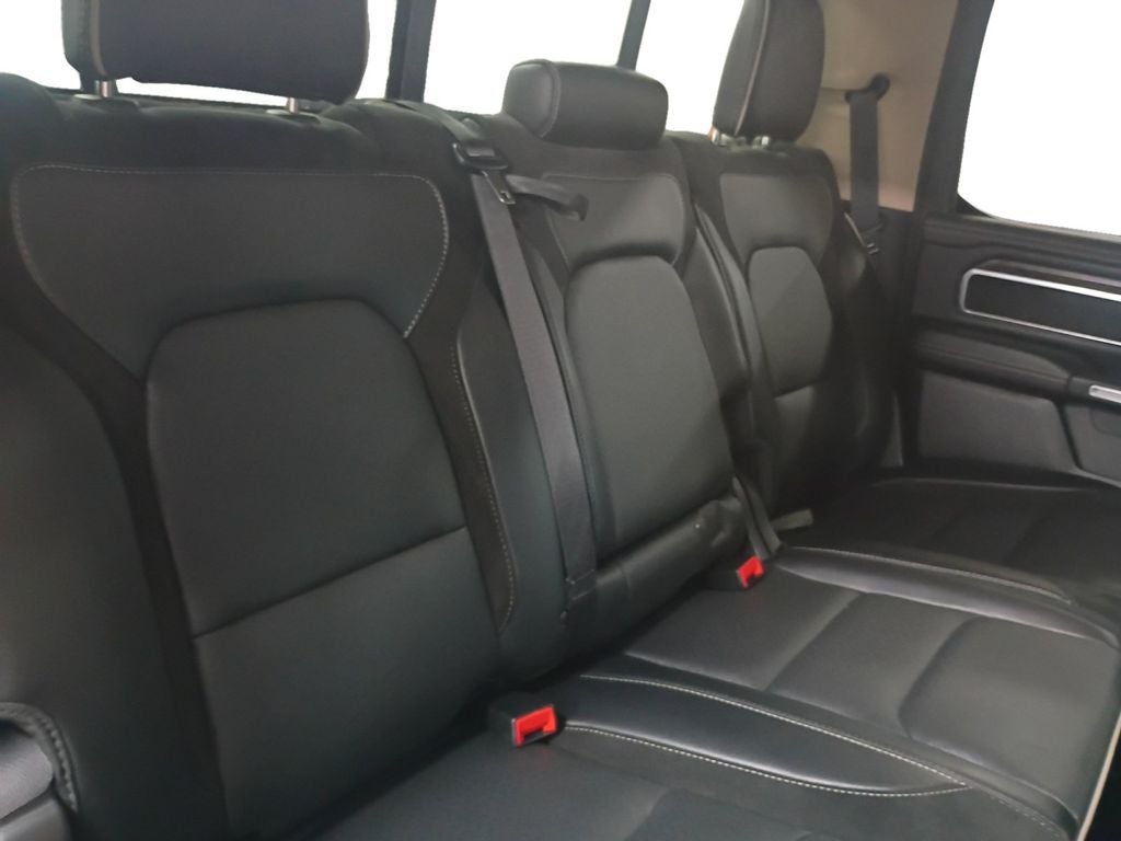 2021 RAM 1500 Laramie Crew Cab 4x4 5'7' Box