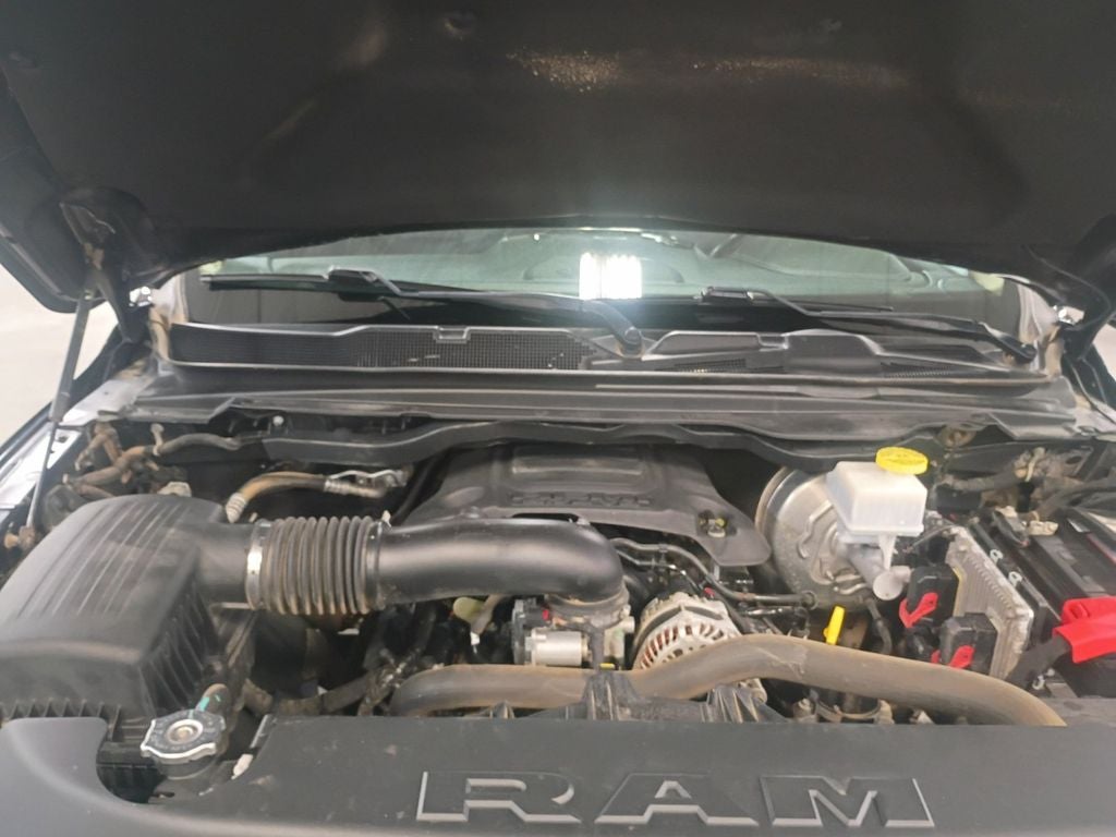 2021 RAM 1500 Laramie Crew Cab 4x4 5'7' Box
