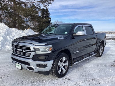 2022 RAM 1500 Laramie Crew Cab 4x4 5'7' Box