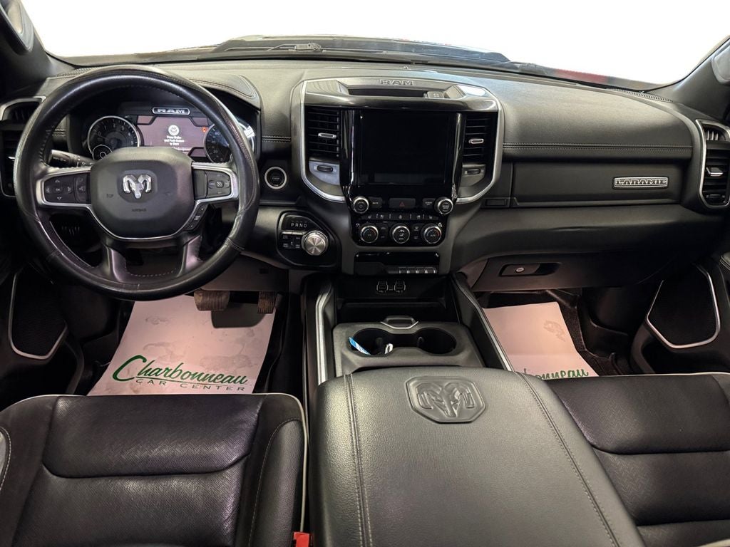 2022 RAM 1500 Laramie Crew Cab 4x4 5'7' Box